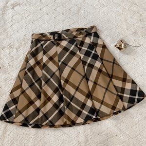 Burberry Belted Pleated Mini Skirt